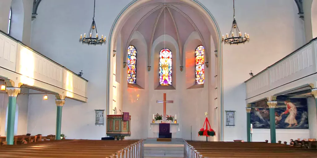 Erlöserkirche Witten-Annen vor der Umgestaltung (Foto: Christian Lukas)